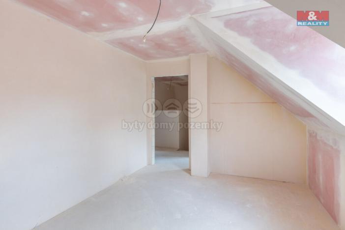 Prodej rodinného domu, Kladno - Švermov, 104 m2