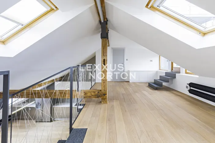 Prodej bytu 5+kk, Praha - Bubeneč, Jaselská, 192 m2