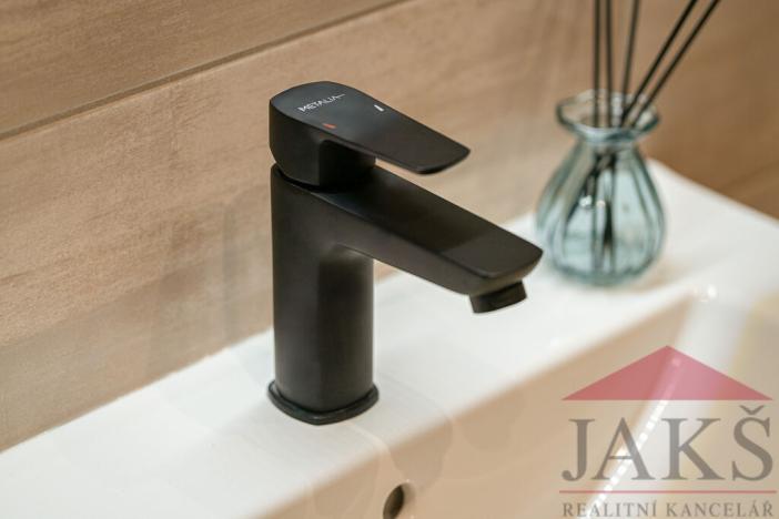 Prodej bytu 2+kk, Dlouhá Ves, 51 m2