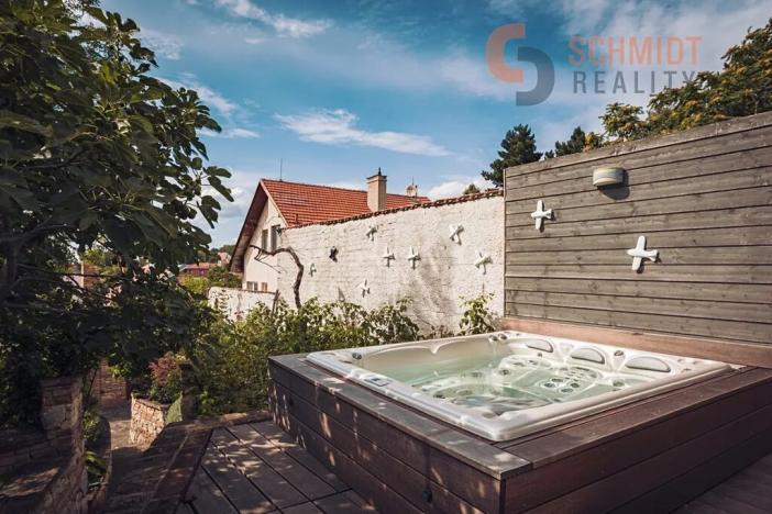 Prodej rodinného domu, Mikulov, 1. května, 310 m2