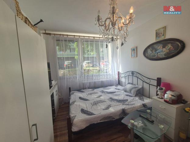 Prodej bytu 3+1, Králův Dvůr, Nad Stadionem, 72 m2