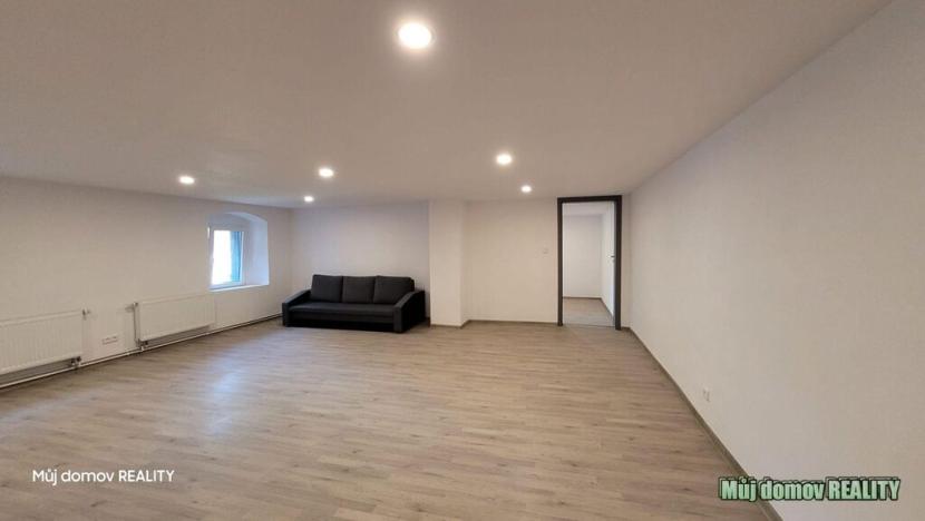 Prodej vícegeneračního domu, Vrutice - Svařenice, 1143 m2