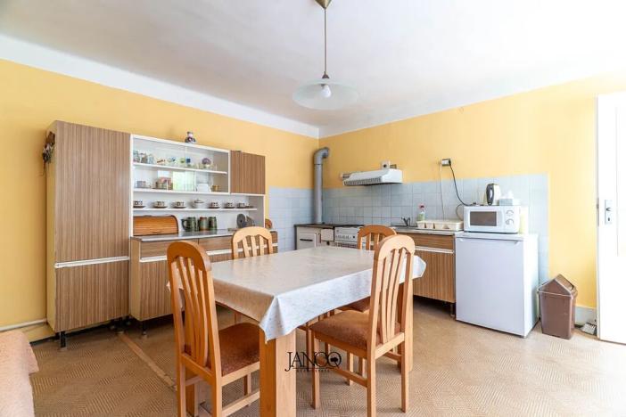 Prodej rodinného domu, Hovorany, 180 m2