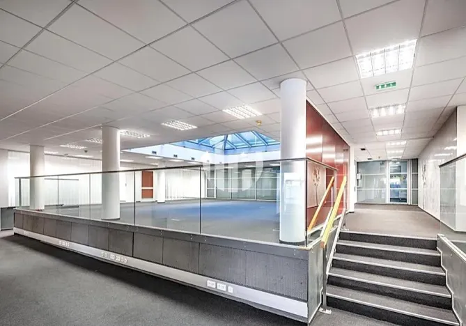 Pronájem kanceláře, Praha - Nové Město, Krakovská, 300 m2