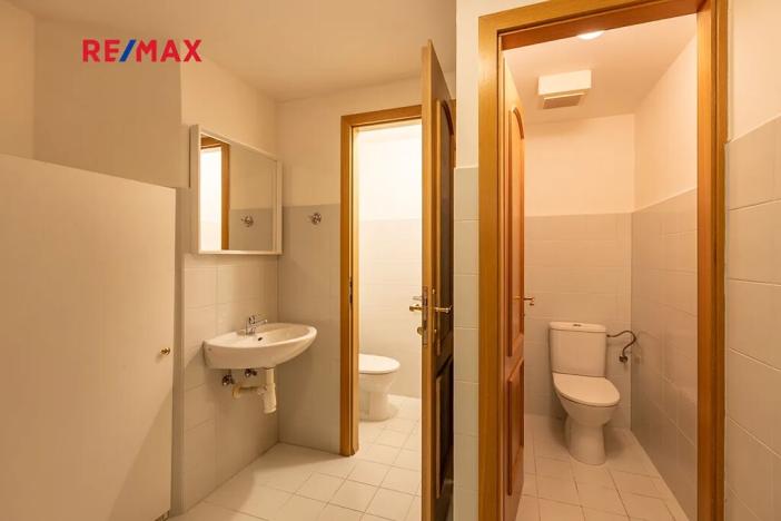 Prodej činžovního domu, Praha - Nové Město, Na bojišti, 728 m2