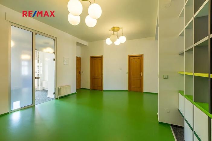 Prodej činžovního domu, Praha - Nové Město, Na bojišti, 728 m2