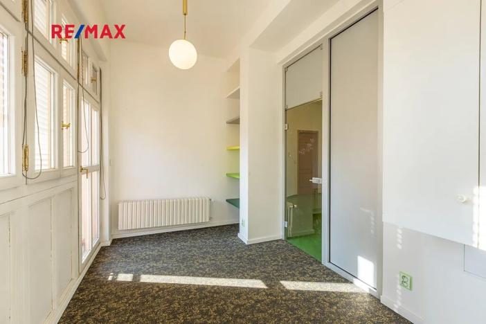 Prodej činžovního domu, Praha - Nové Město, Na bojišti, 728 m2