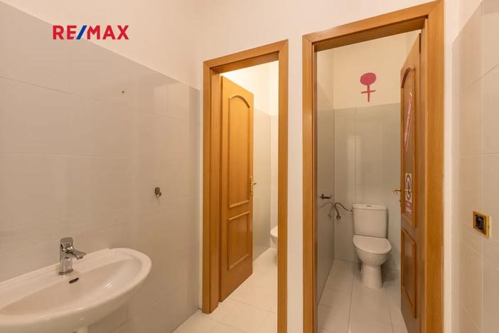 Prodej činžovního domu, Praha - Nové Město, Na bojišti, 728 m2