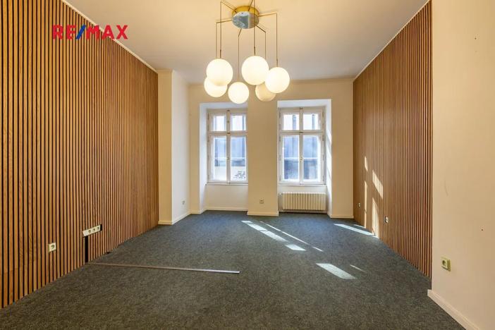 Prodej činžovního domu, Praha - Nové Město, Na bojišti, 728 m2