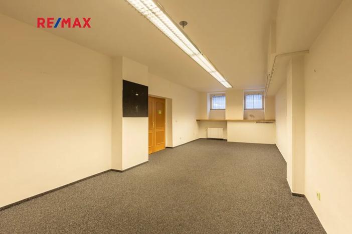 Prodej činžovního domu, Praha - Nové Město, Na bojišti, 728 m2