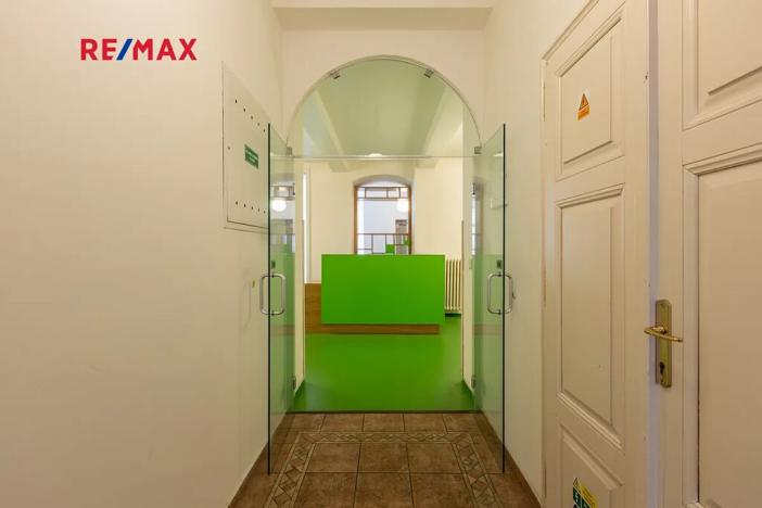 Prodej činžovního domu, Praha - Nové Město, Na bojišti, 728 m2