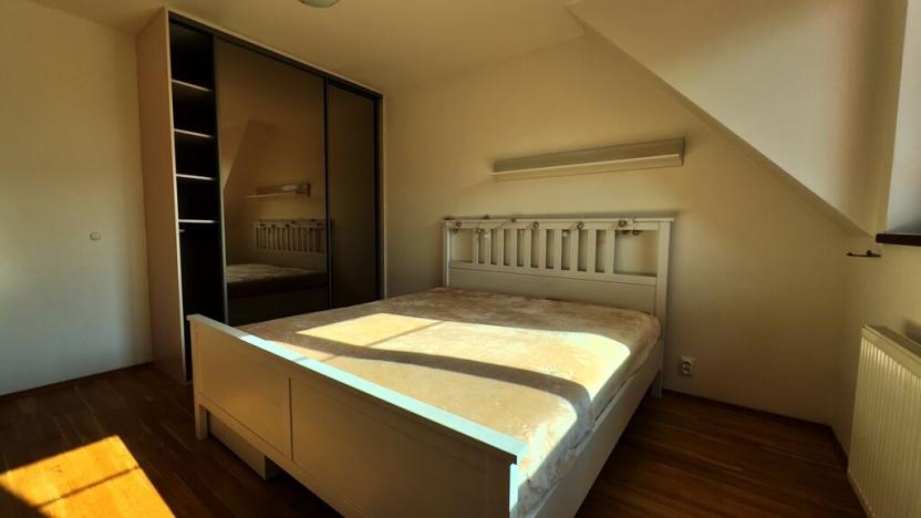 Pronájem bytu 4+kk, Jesenice, Lomená, 81 m2