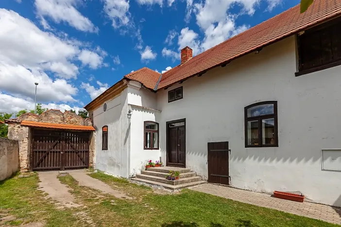 Prodej rodinného domu, Velenka, 290 m2