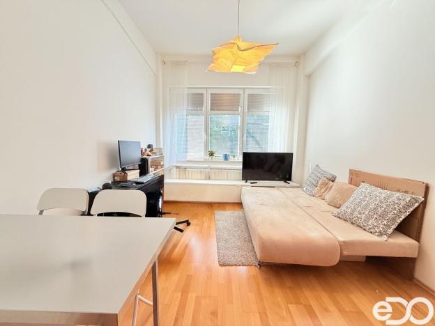 Pronájem bytu 1+kk, Praha, Telčská, 35 m2