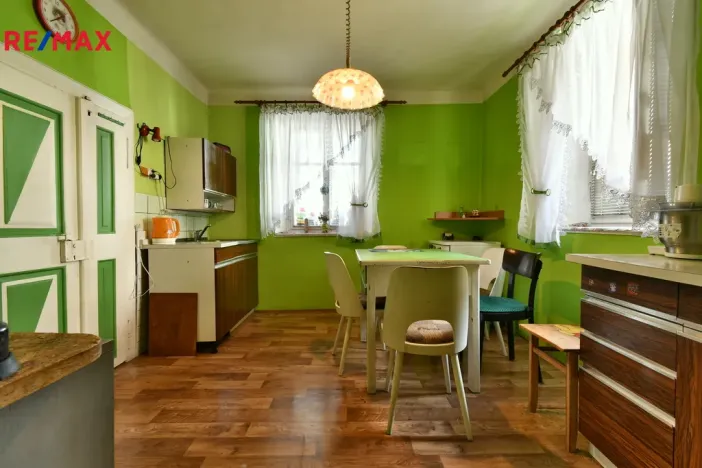 Prodej rodinného domu, Lázně Bělohrad, Malé náměstí, 82 m2