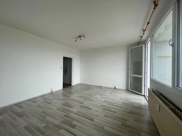 Prodej bytu 3+1, Plzeň, Břeclavská, 65 m2
