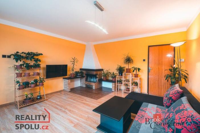 Prodej rodinného domu, Litohlavy, 340 m2