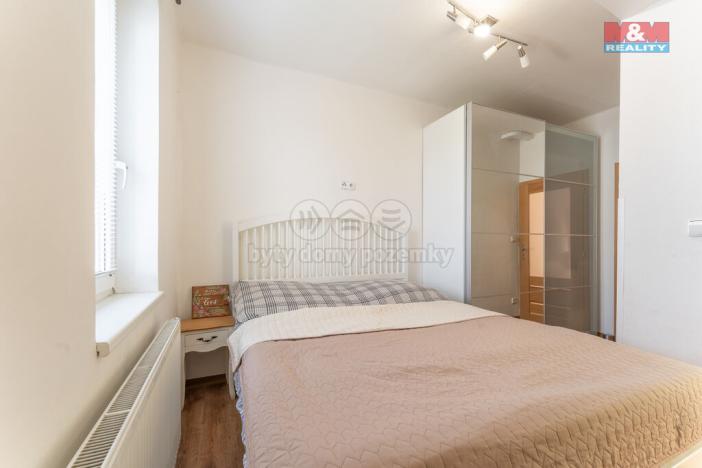 Prodej bytu 3+kk, Praha - Dubeč, náměstí U lípy svobody, 71 m2