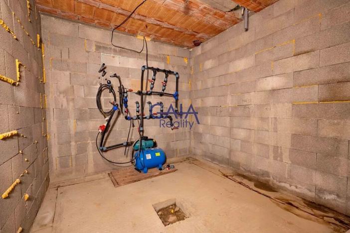 Prodej rodinného domu, Strážovice, 250 m2