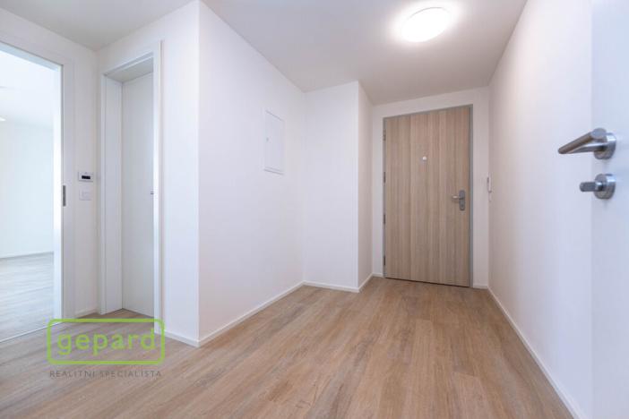 Pronájem bytu 2+kk, Praha - Smíchov, Holečkova, 63 m2