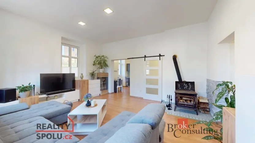 Prodej bytu 2+kk, Karlovy Vary - Stará Role, Svobodova, 62 m2