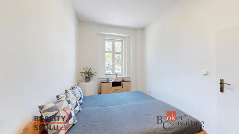 Prodej bytu 2+kk, Karlovy Vary - Stará Role, Svobodova, 62 m2