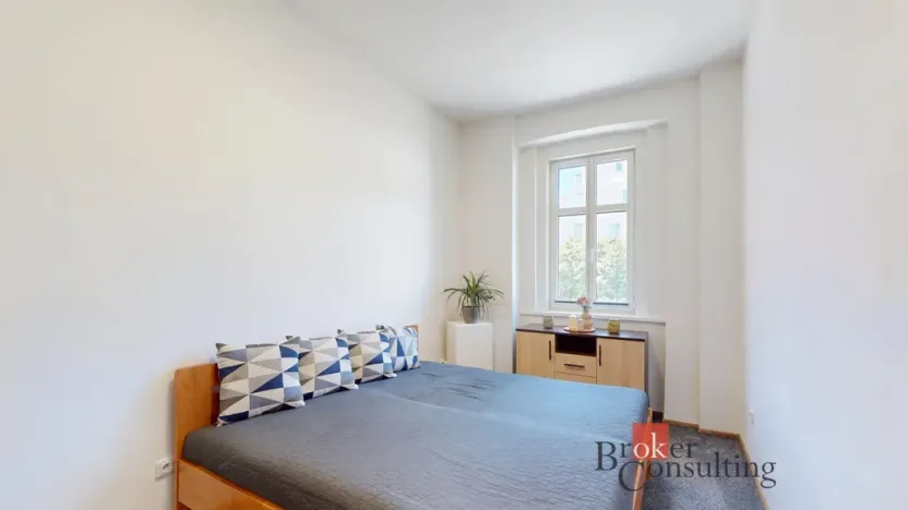 Prodej bytu 2+kk, Karlovy Vary - Stará Role, Svobodova, 62 m2