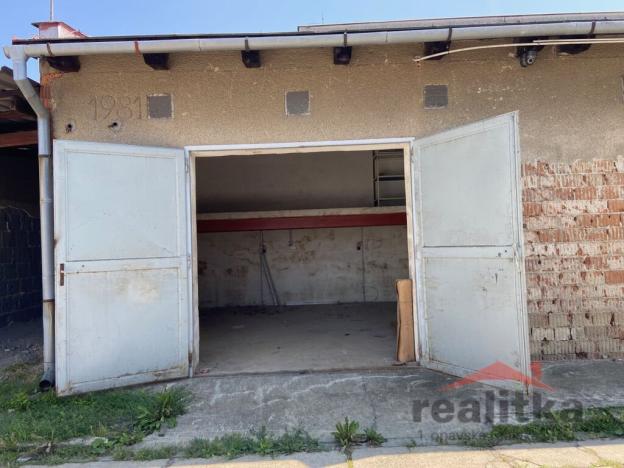 Pronájem obchodního prostoru, Opava - Předměstí, Sadová, 500 m2