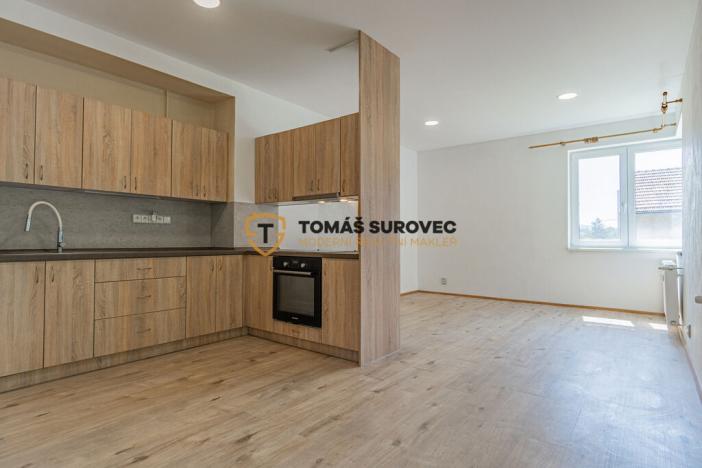 Pronájem bytu 3+kk, Valašské Klobouky, Brumovská, 72 m2