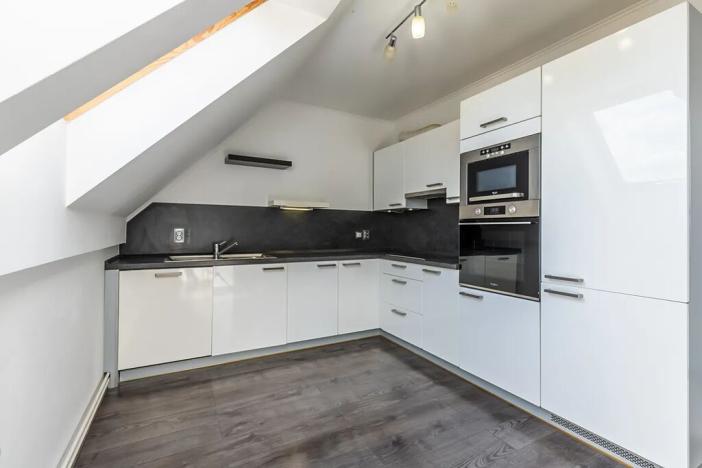 Prodej bytu 3+1, Nupaky, U Školky, 73 m2