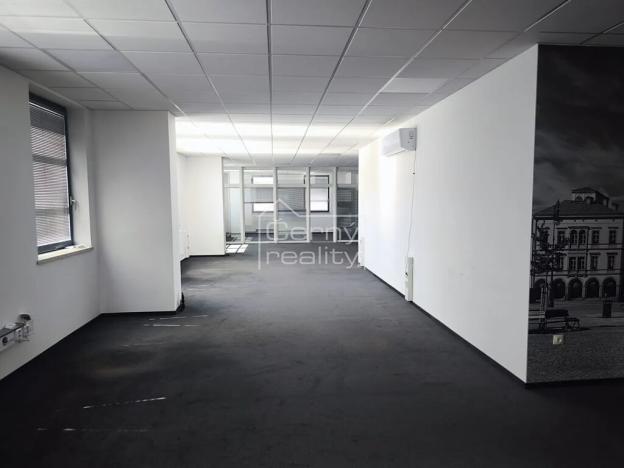 Pronájem kanceláře, Trutnov, Horská, 180 m2