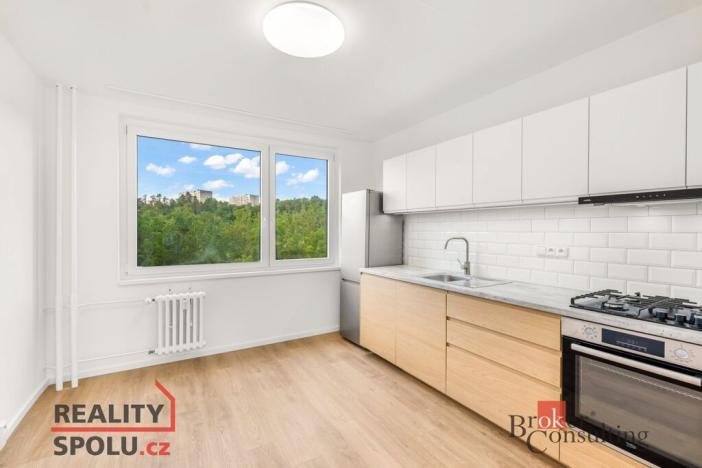 Prodej bytu 3+1, Praha - Modřany, Urbánkova, 76 m2