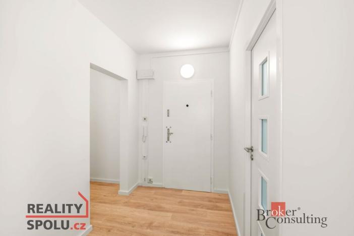 Prodej bytu 3+1, Praha - Modřany, Urbánkova, 76 m2