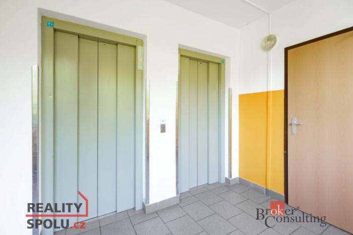 Prodej bytu 3+1, Praha - Modřany, Urbánkova, 76 m2