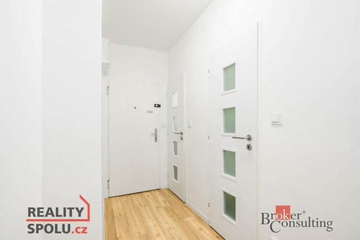 Prodej bytu 2+1, Praha - Modřany, Klostermannova, 53 m2