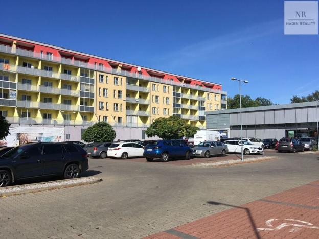 Pronájem bytu 2+kk, Karlovy Vary, Jateční, 46 m2