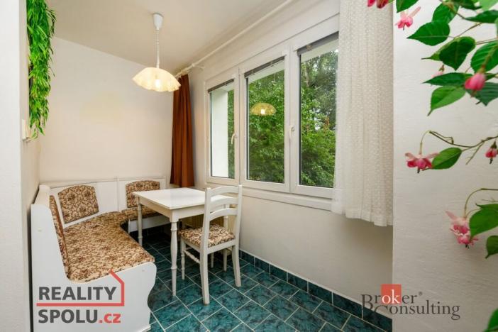 Prodej bytu 2+1, Plzeň - Doubravka, Ke Špitálskému lesu, 58 m2