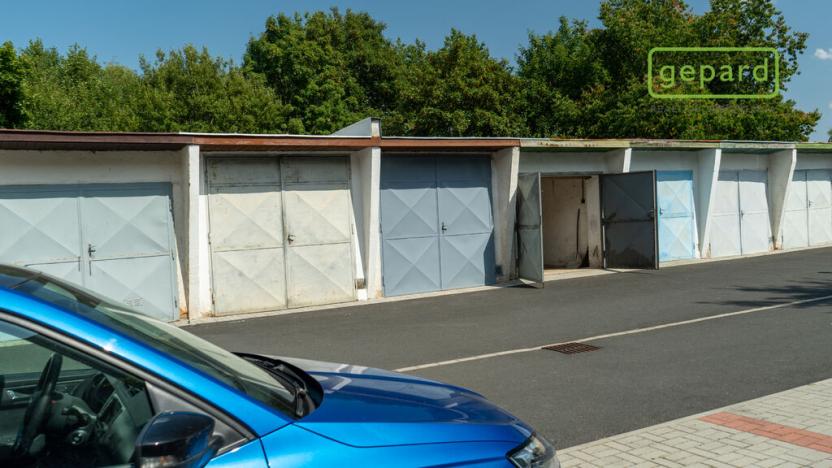 Prodej garáže, Velká Hleďsebe, 18 m2