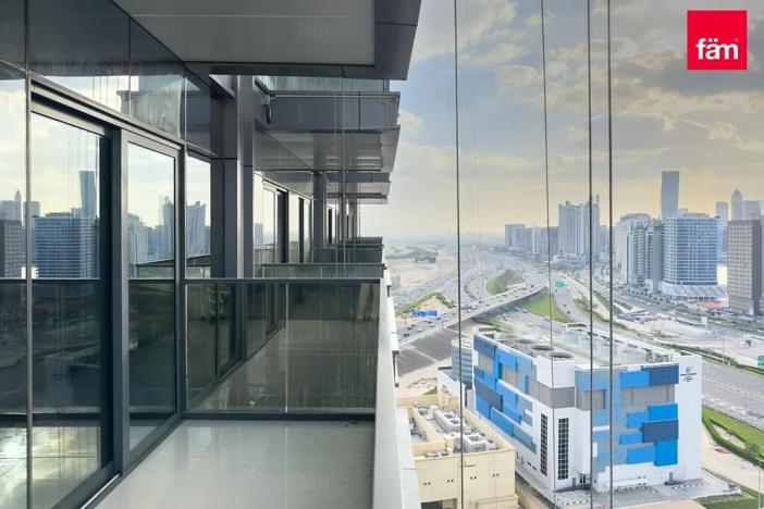 Prodej bytu 2+kk, Dubaj, Spojené arabské emiráty, 77 m2