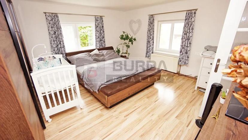 Prodej rodinného domu, Střemy, 240 m2