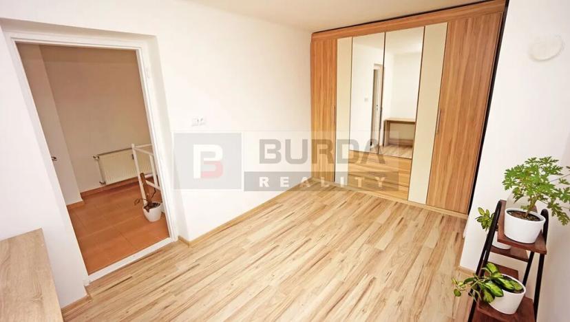 Prodej rodinného domu, Střemy, 240 m2