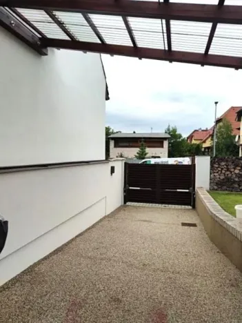 Prodej rodinného domu, Unhošť, 158 m2