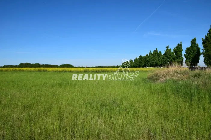 Prodej pozemku pro bydlení, Zlatá, 900 m2