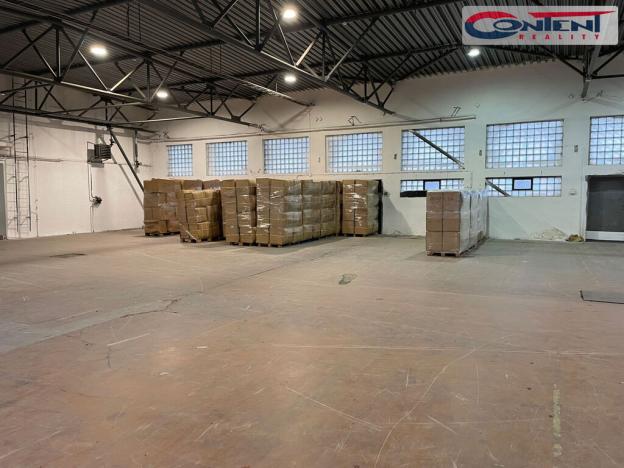 Pronájem skladu, Kostěnice, 425 m2