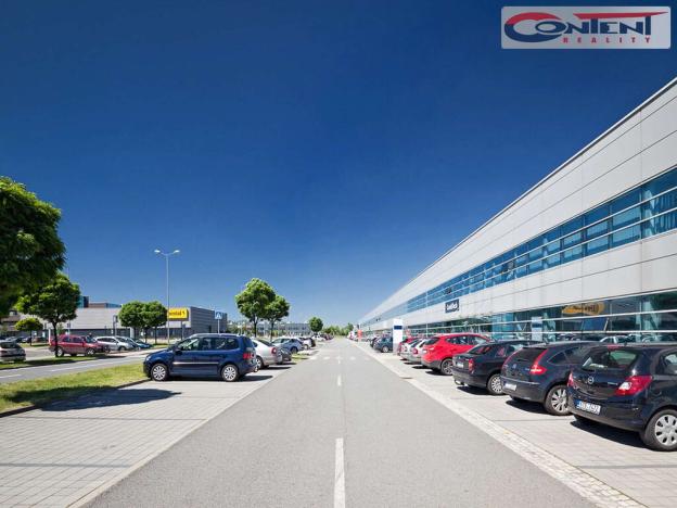 Pronájem výrobních prostor, Hrušky, Polní, 12208 m2