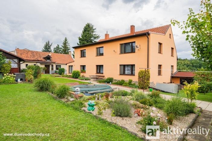 Prodej rodinného domu, Vodochody, 225 m2