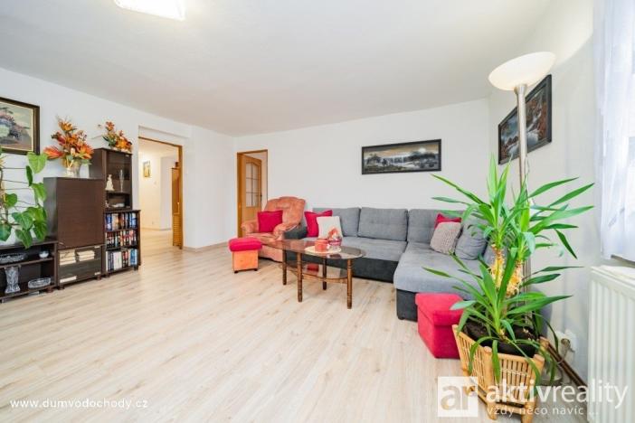 Prodej rodinného domu, Vodochody, 225 m2