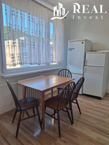 Prodej bytu 2+1, Krupka - Maršov, Karla Čapka, 60 m2