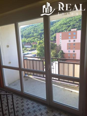 Prodej bytu 2+1, Krupka - Maršov, Karla Čapka, 60 m2