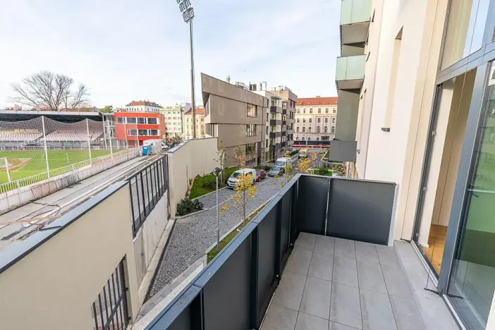 Prodej bytu 1+kk, Praha - Žižkov, U Viktorie, 67 m2
